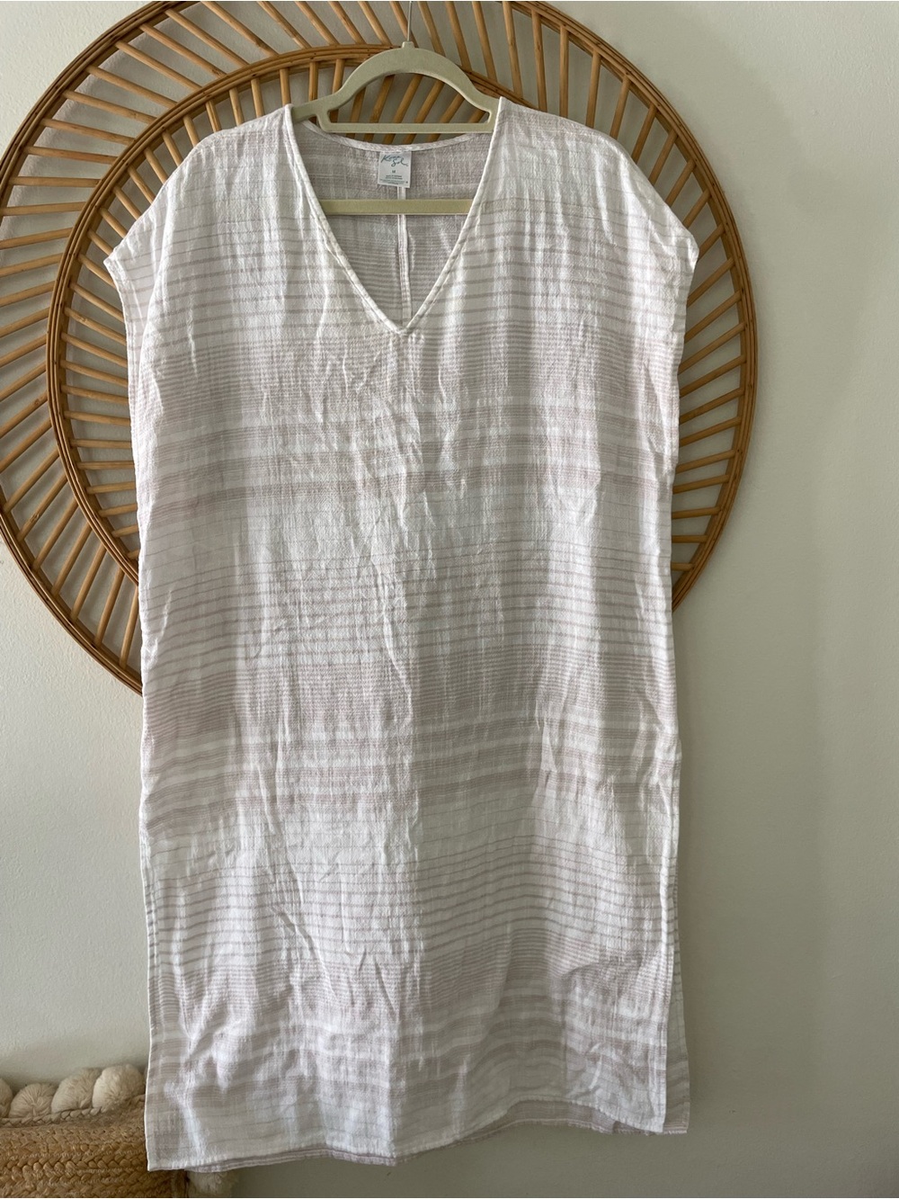 Beach cover up
Size medium